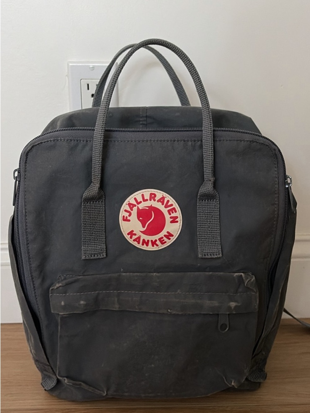 Black Backpack - (Boy/Neutral)